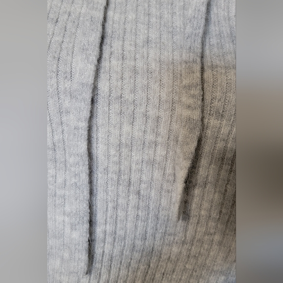 PINK half hooded sweatshirt - Picture 2 of 8